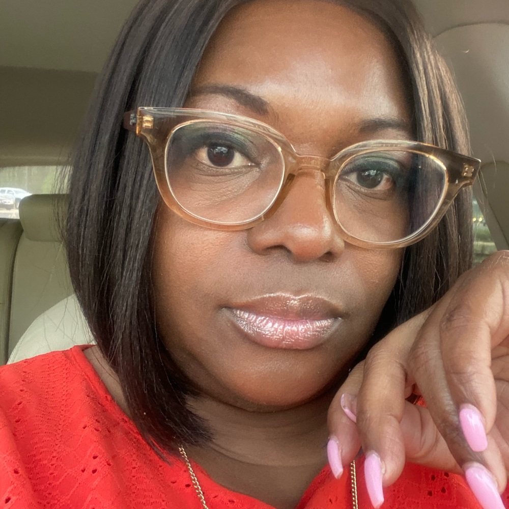 Meet your Posher, Andra